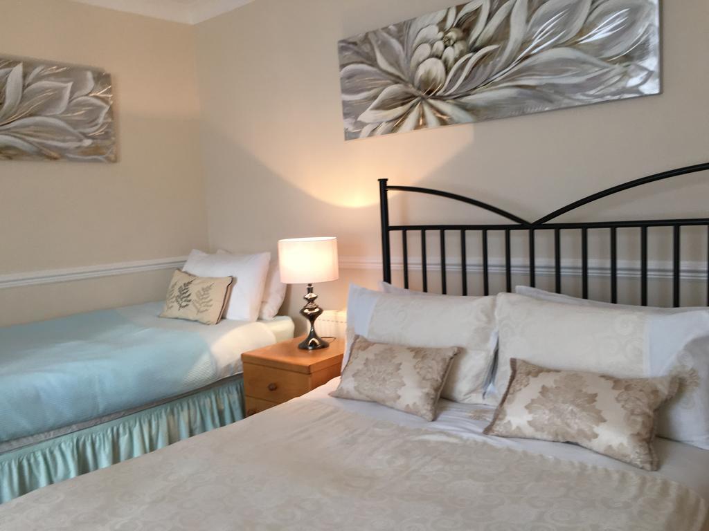 Caris Guest House Southend-on-Sea Ngoại thất bức ảnh